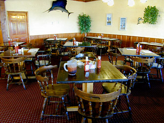 Dining Room  at Captain Joe's Seafood, Brunswick, Georgia